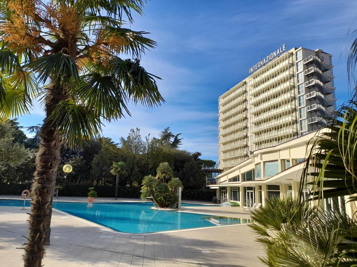 Hotel Internazionale Terme Абано-Терме Экстерьер фото