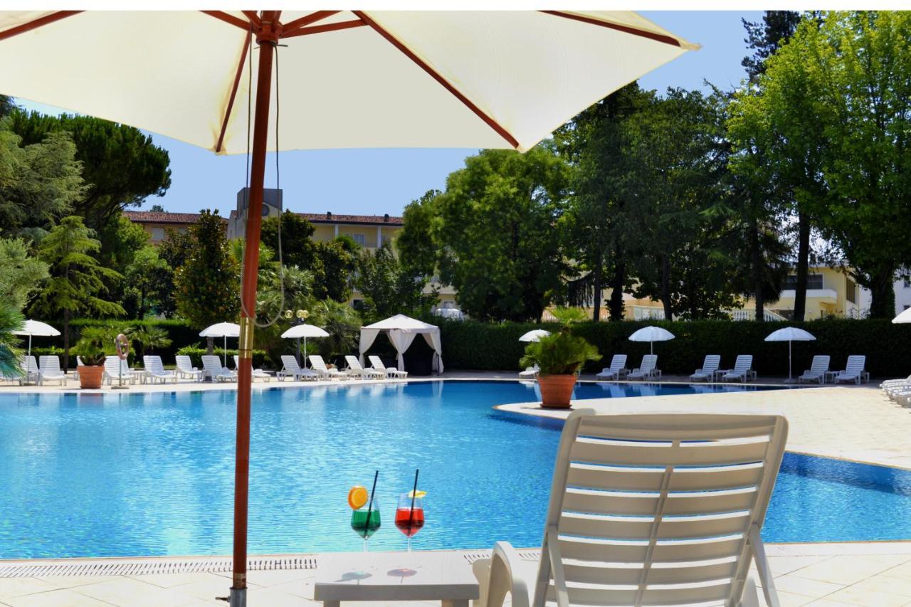 Hotel Internazionale Terme Абано-Терме Экстерьер фото