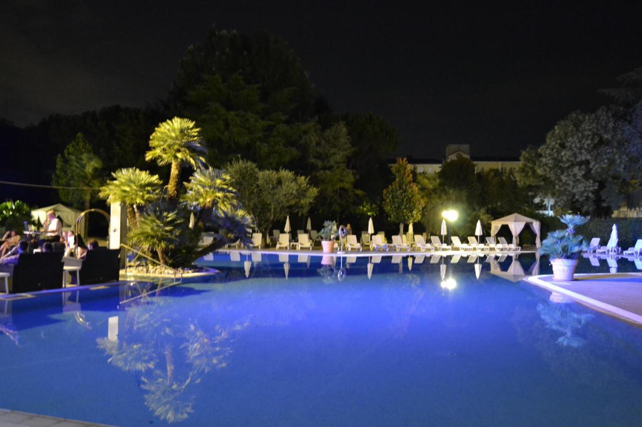 Hotel Internazionale Terme Абано-Терме Экстерьер фото