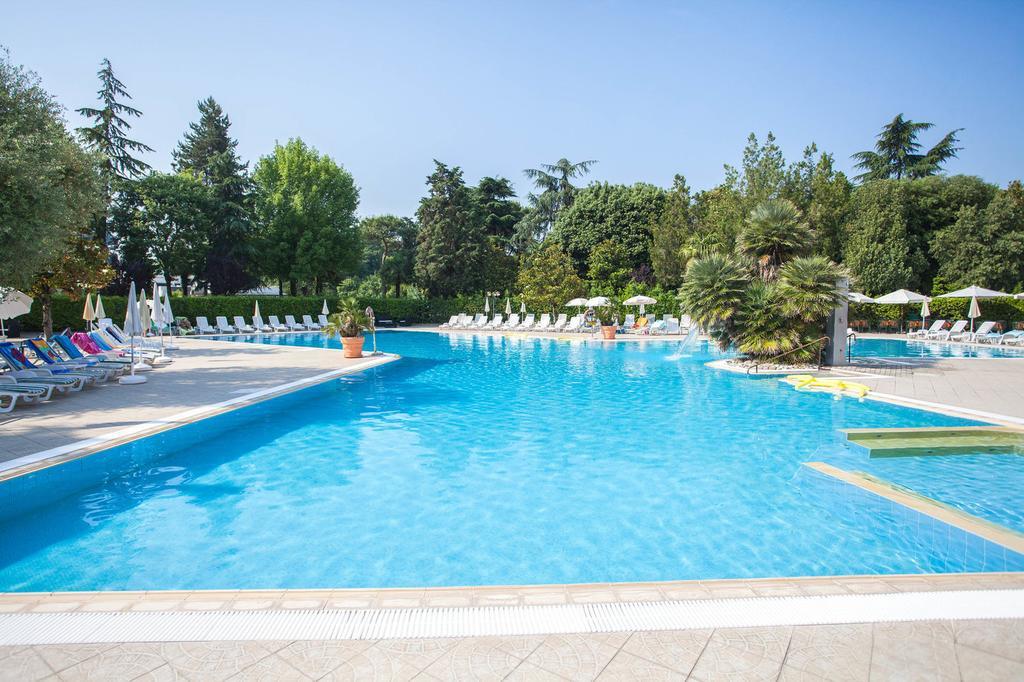 Hotel Internazionale Terme Абано-Терме Экстерьер фото